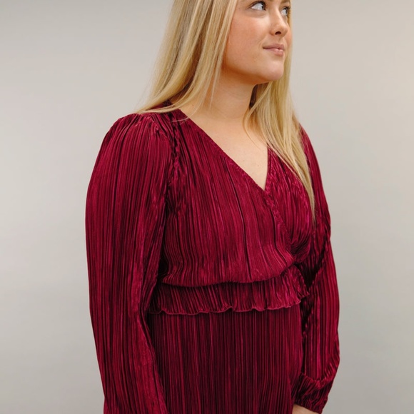 NWT Gilli Standing Ovation Maroon Midi Dress - Picture 4 of 12